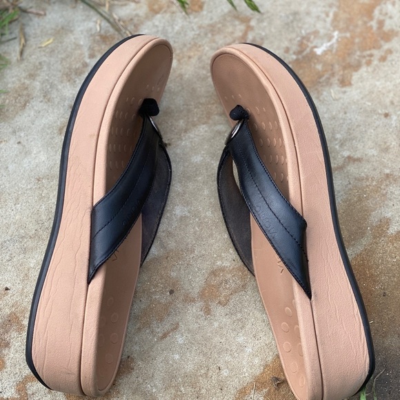 Vionic platform flip flops size 11 Pacific High tide arch support - Picture 5 of 9